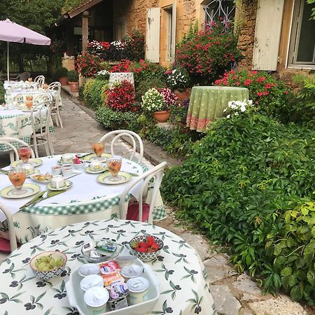 Bed & Breakfast Le Moulin Neuf Saint-Alvere Bagian luar foto