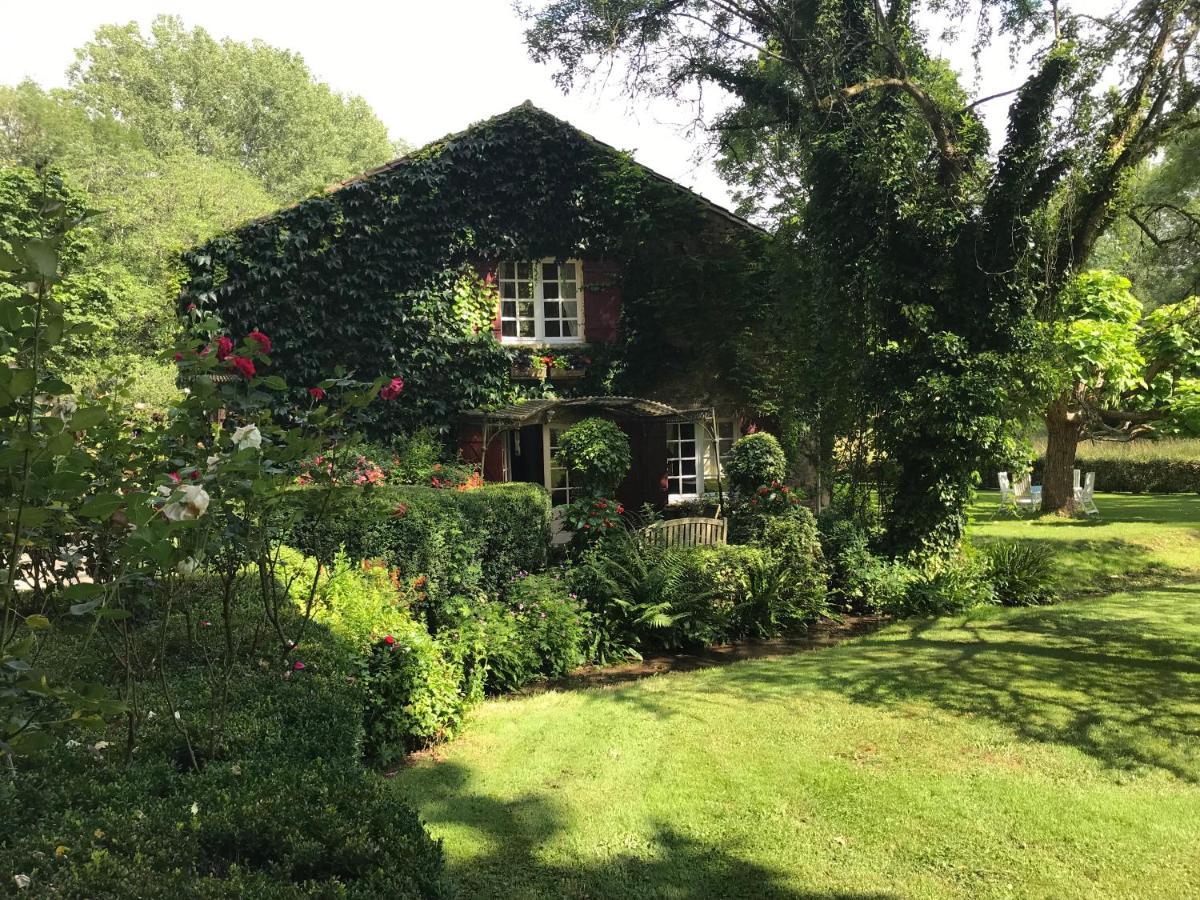 Bed & Breakfast Le Moulin Neuf Saint-Alvere Bagian luar foto