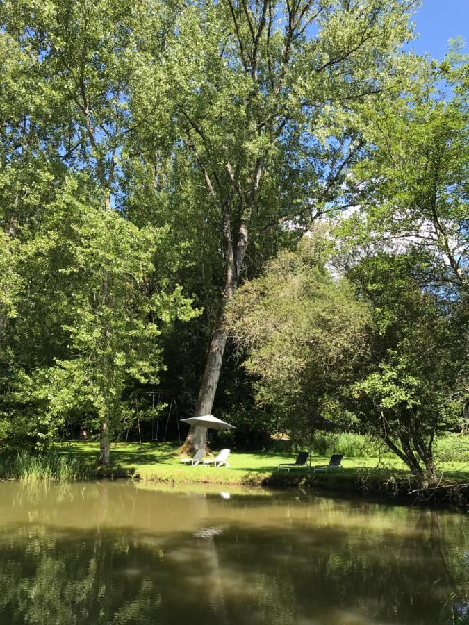 Bed & Breakfast Le Moulin Neuf Saint-Alvere Bagian luar foto