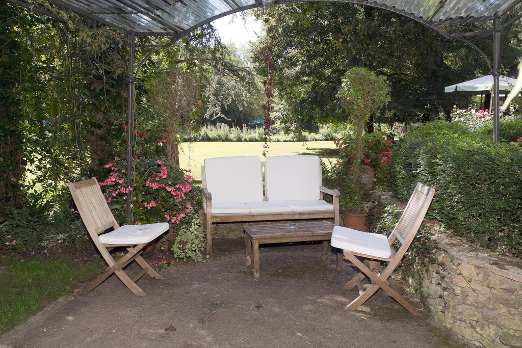 Bed & Breakfast Le Moulin Neuf Saint-Alvere Bagian luar foto